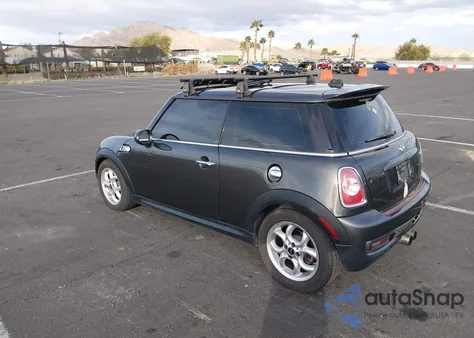 2011 Mini Cooper S from USA, damaged, VIN WMWSV3C5XBTY11855